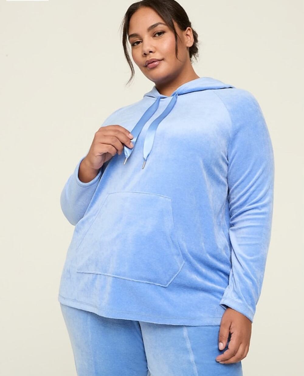 NWT Livi Lane Bryant Velour High Low Hoodie Blue Pullover 26/28 Loungewear